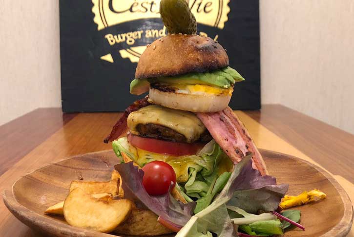 人気no 1 セラヴィ ハンバーガー 三宮駅でテイクアウト 持ち帰り ならバーガー ミートバル セラヴィ お持ち帰り予約のeparkテイクアウト