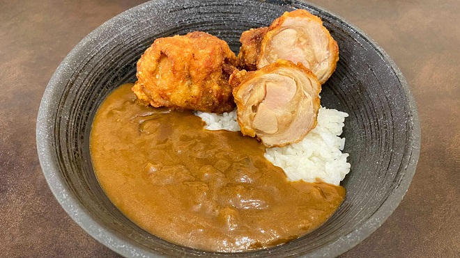 F-1119】げんこつ唐揚カレー Curry rice with Big size deep-fried chicken